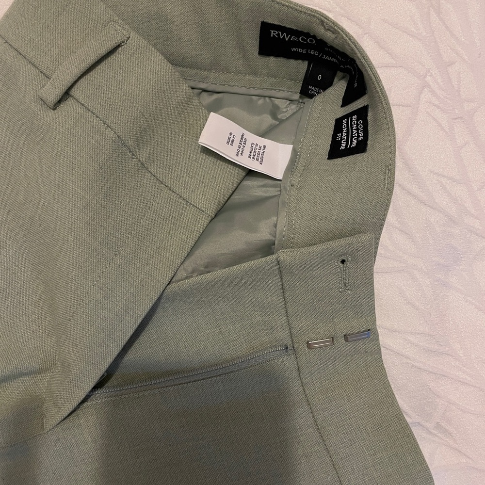 RW&CO Sage Green Wide Leg Dress Pants – Elegant Workwear - Picture 3 of 5